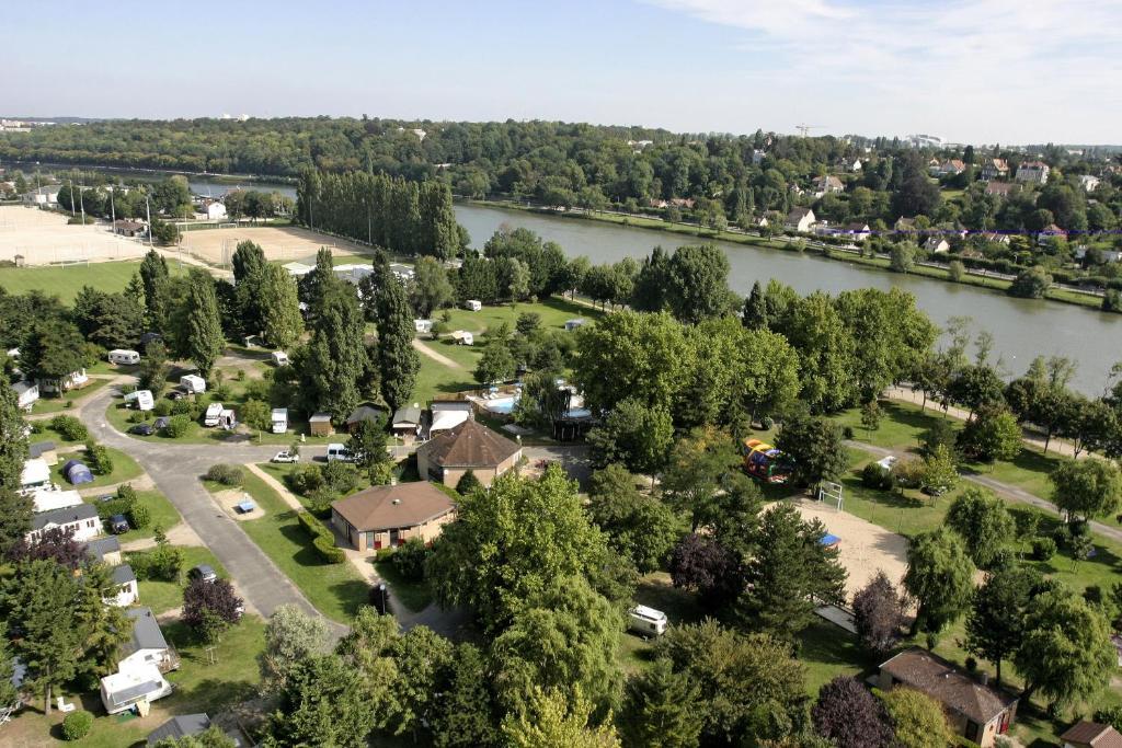 Camping La Belle Etoile Melun Esterno foto